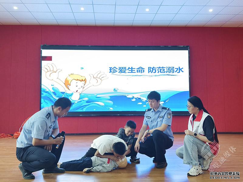 正在上传...